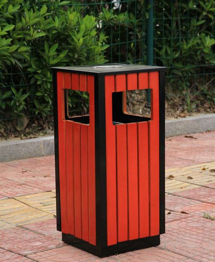 戶(hù)外分類(lèi)環(huán)保垃圾桶